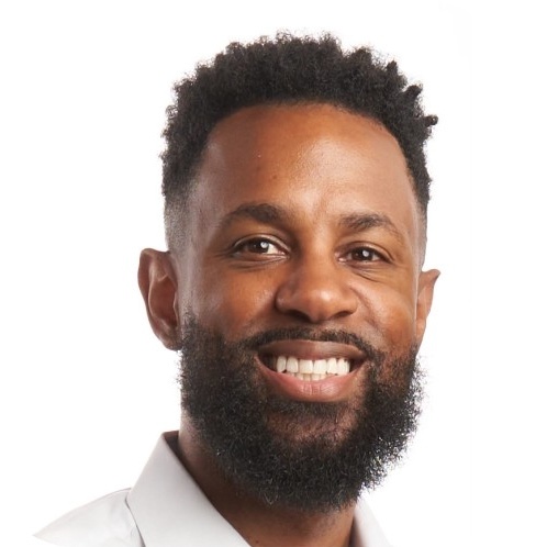 Akira Lewis headshot